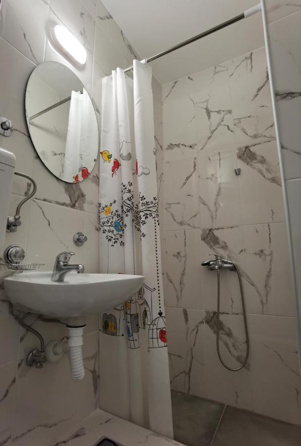 贝尔格莱德Apartman Lena Banovo Brdo公寓 外观 照片