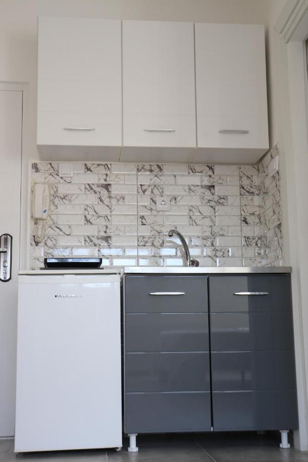 贝尔格莱德Apartman Lena Banovo Brdo公寓 外观 照片
